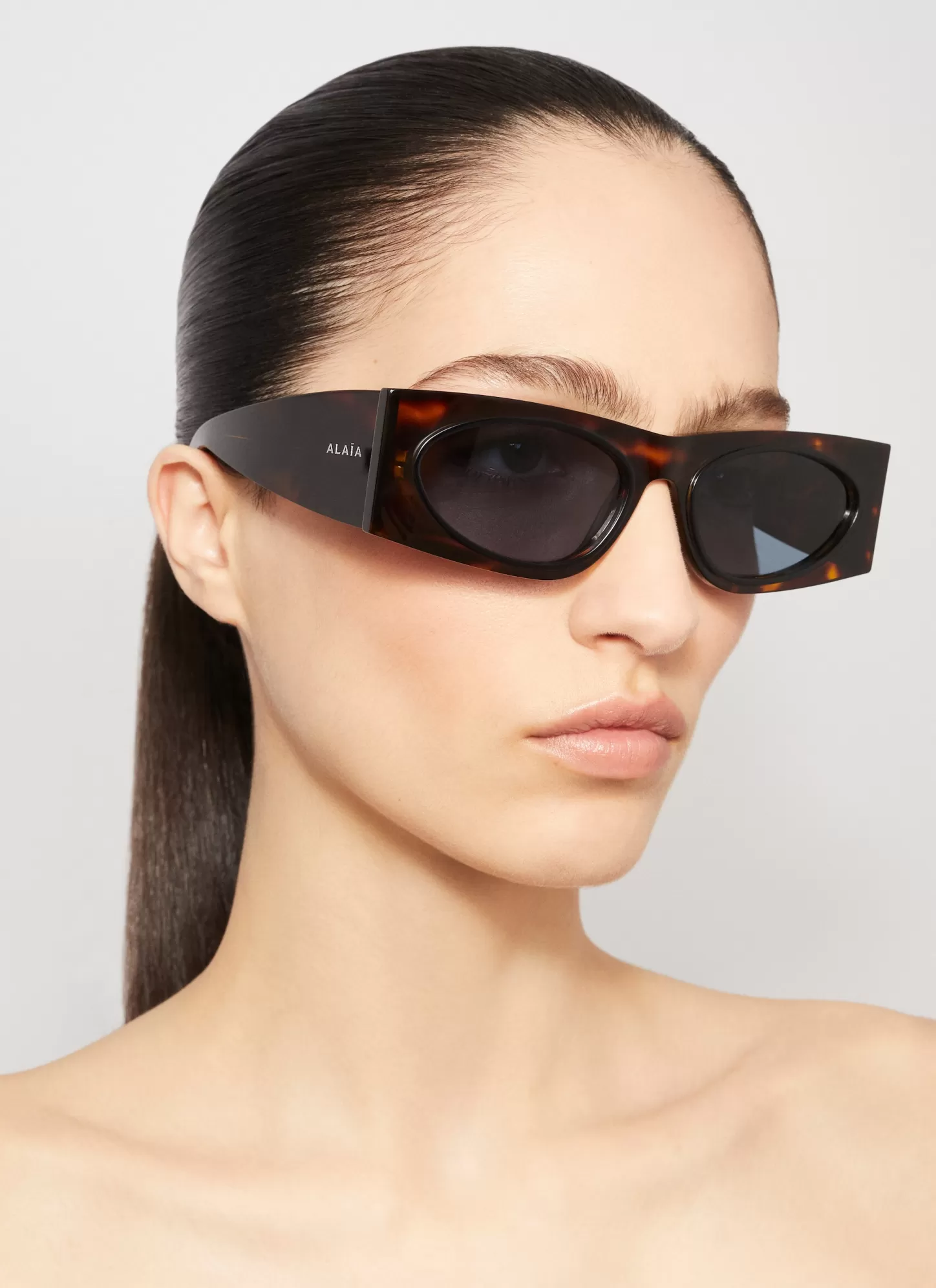 Alaïa CAT EYE SUNGLASSES Brown Flash Sale