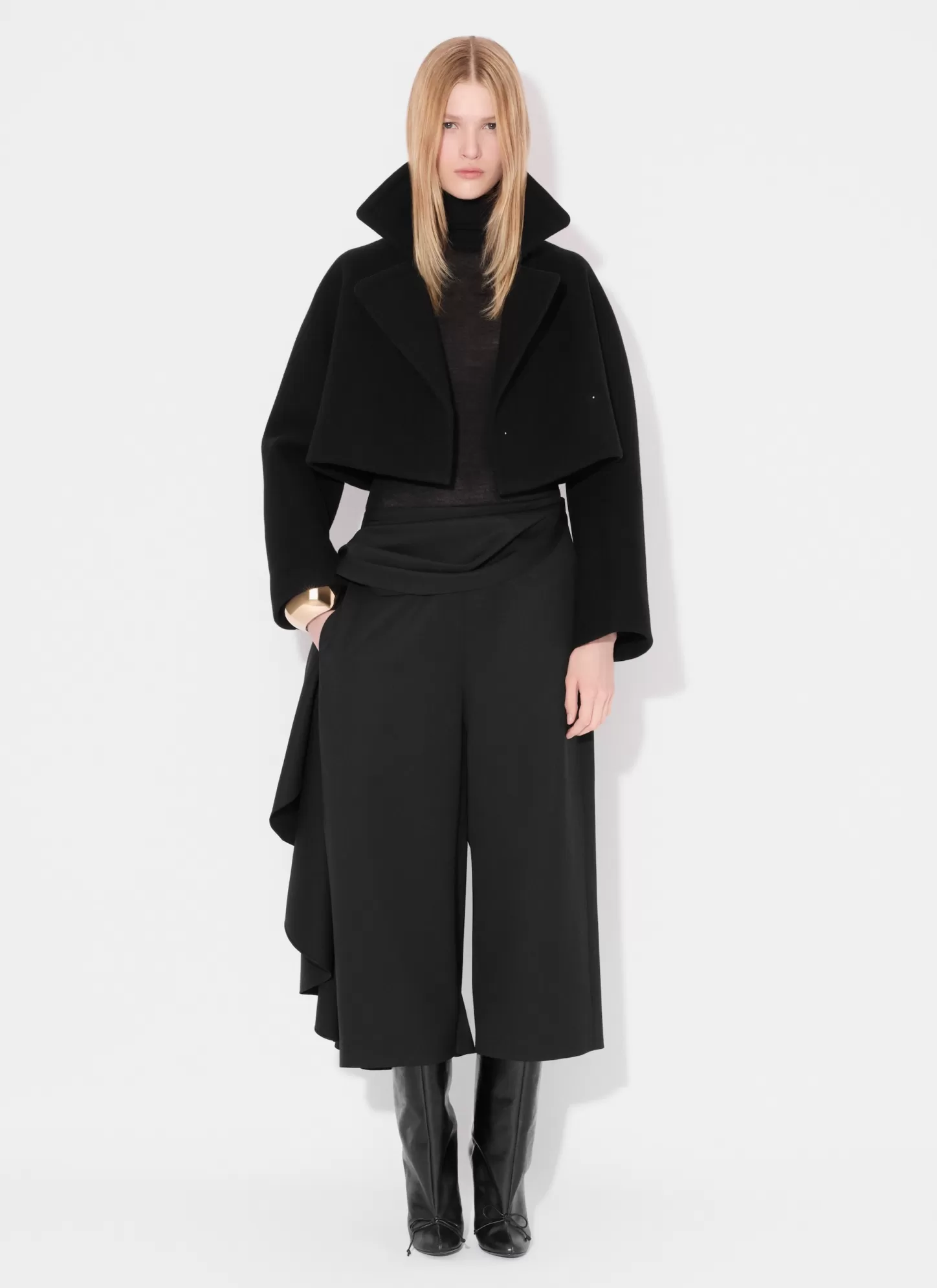 Alaïa CROPPED CABAN JACKET Black Cheap