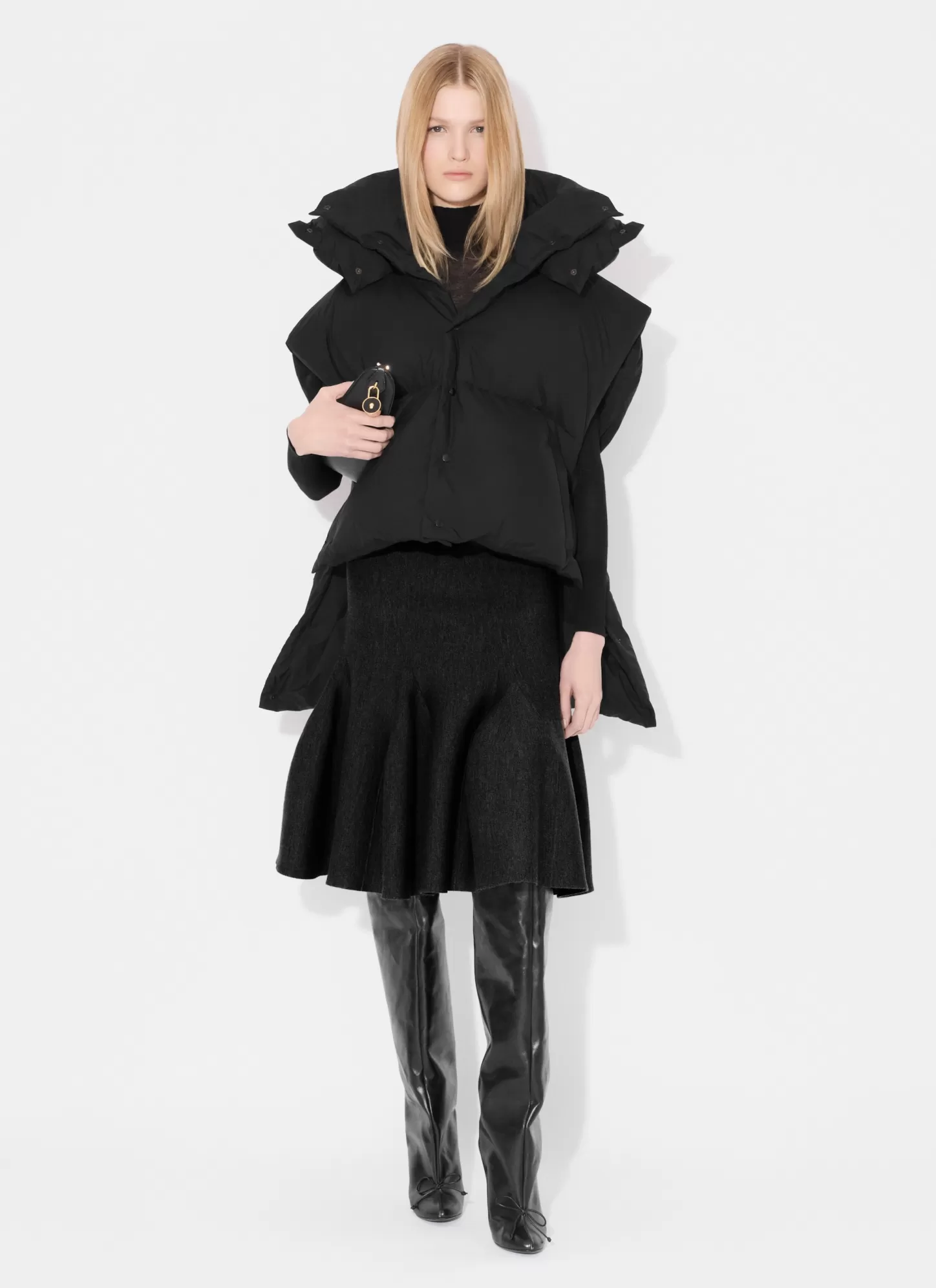 Alaïa PUFFER VEST Black Outlet